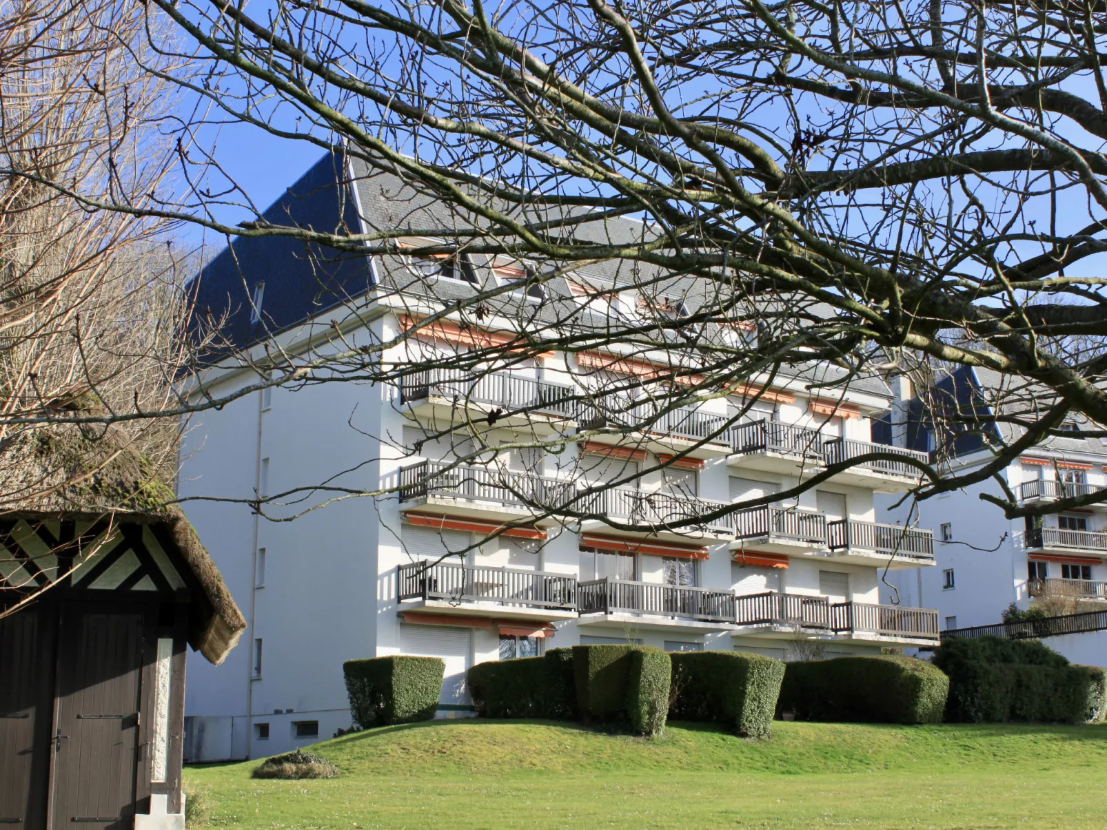 Le Clos des Ormeaux-Outside