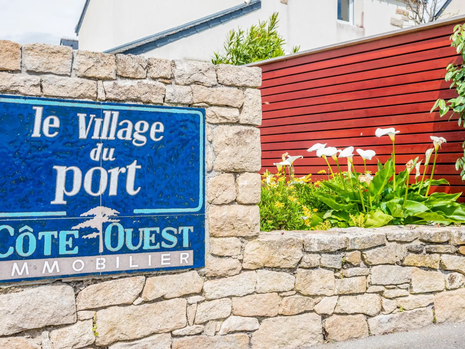 Village Du Port-Outside