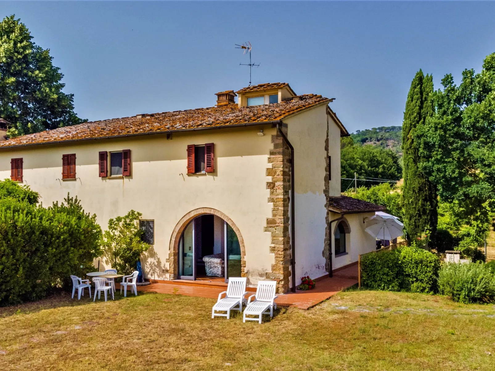 Villa Magna + Dependance-Outside