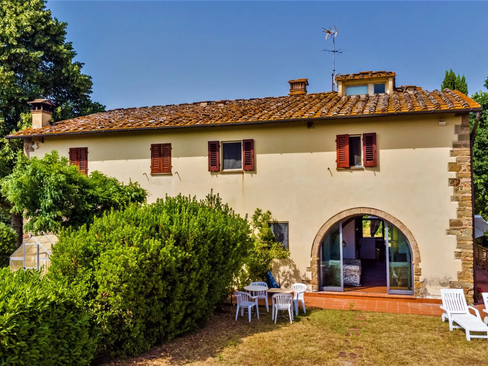 Villa Magna + Dependance-Outside