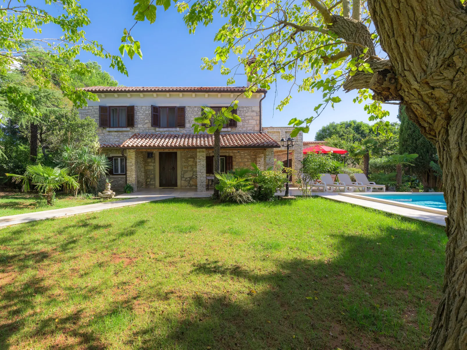Villa Crispo-Drinnen