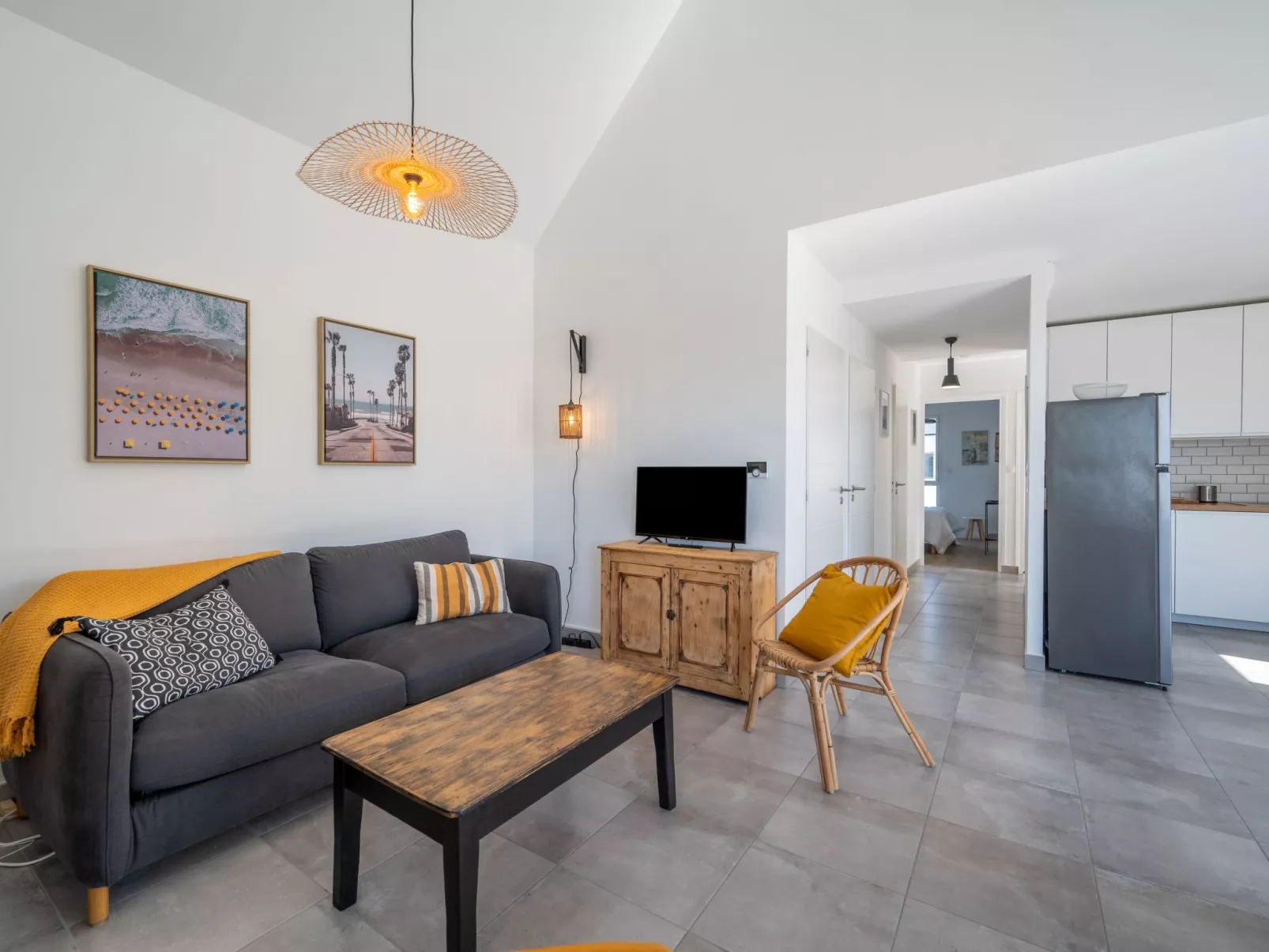 Le Clos Moguer-Inside
