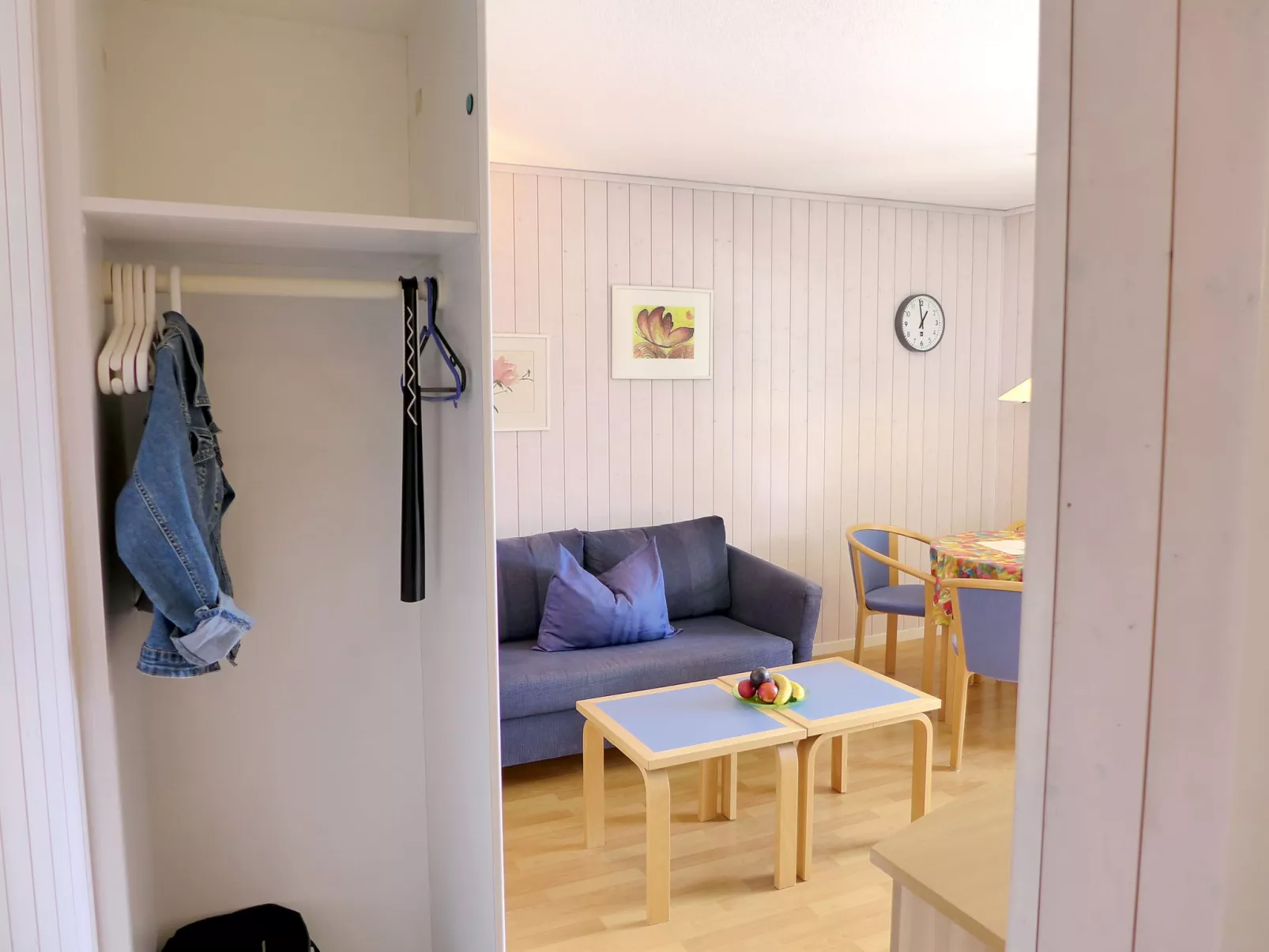 Monique Nr. 9-Inside