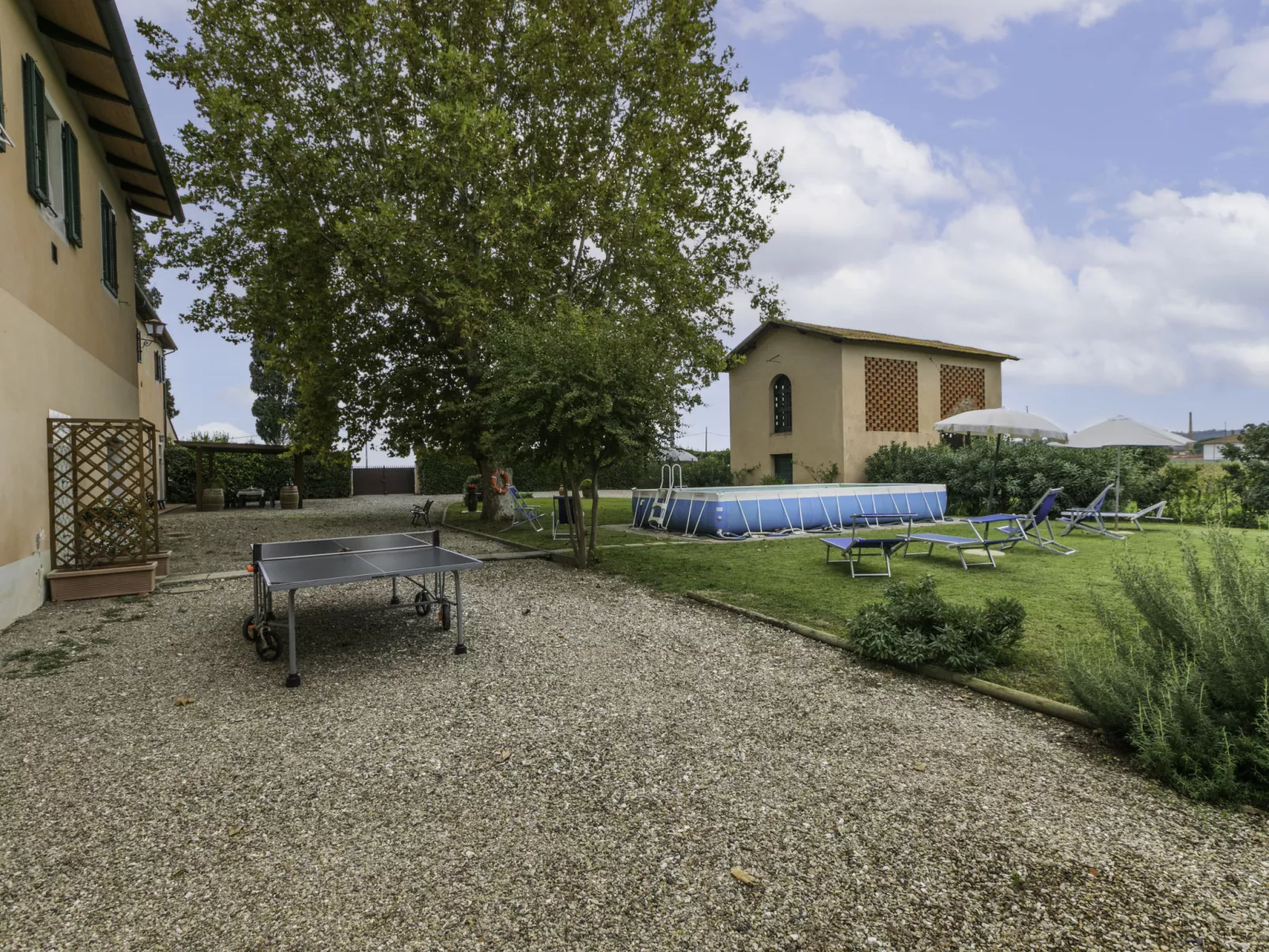 Scaletta + GIrasole-Outside