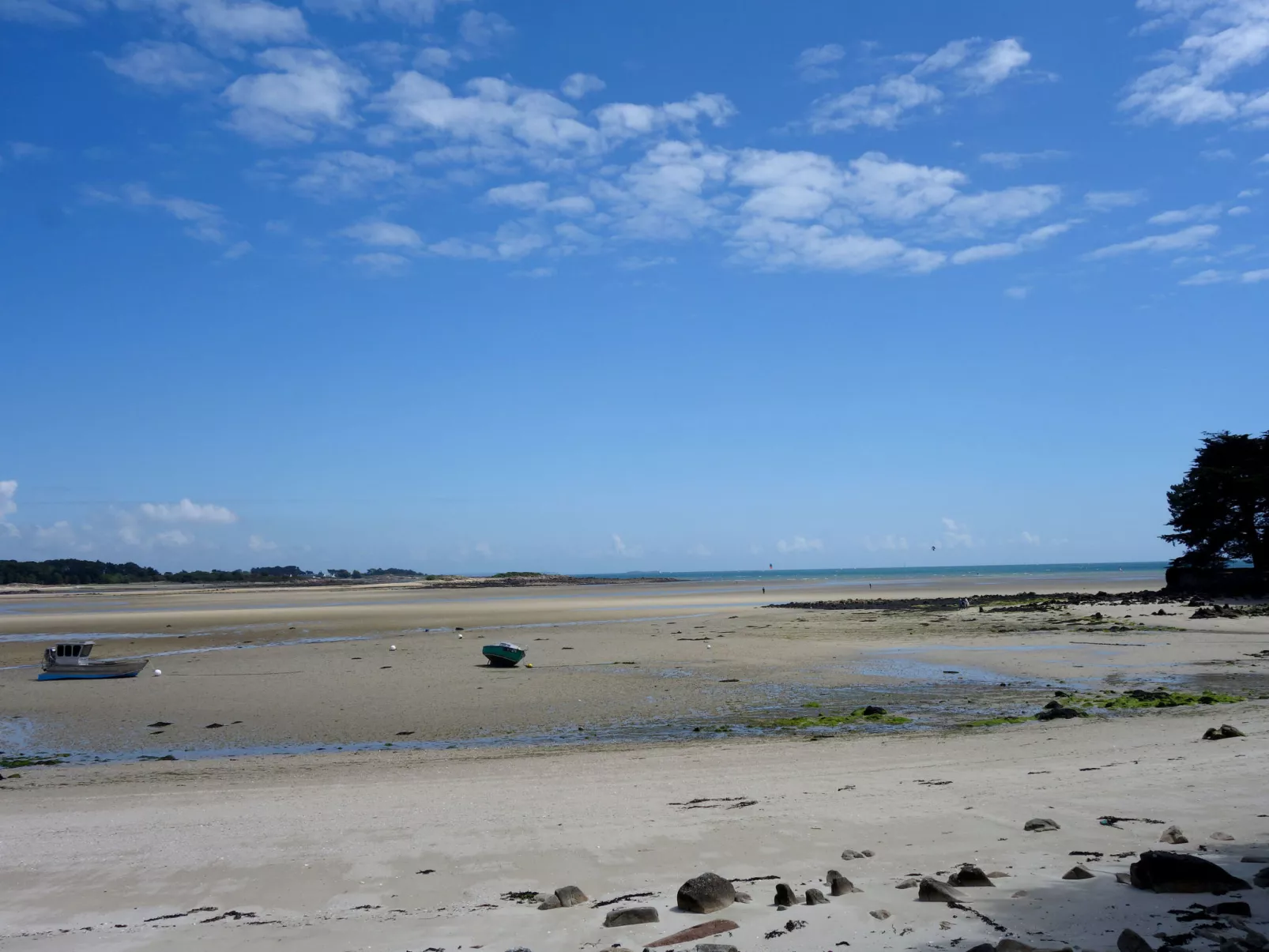 Mer et Plages-Outside