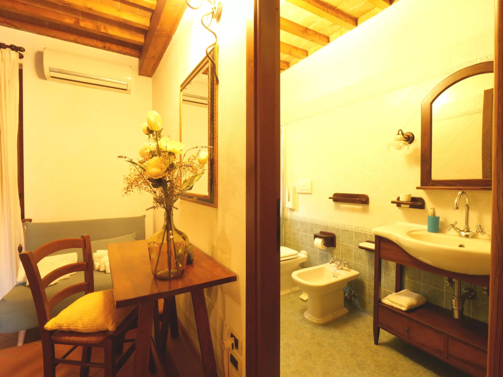 Il Lago-Inside