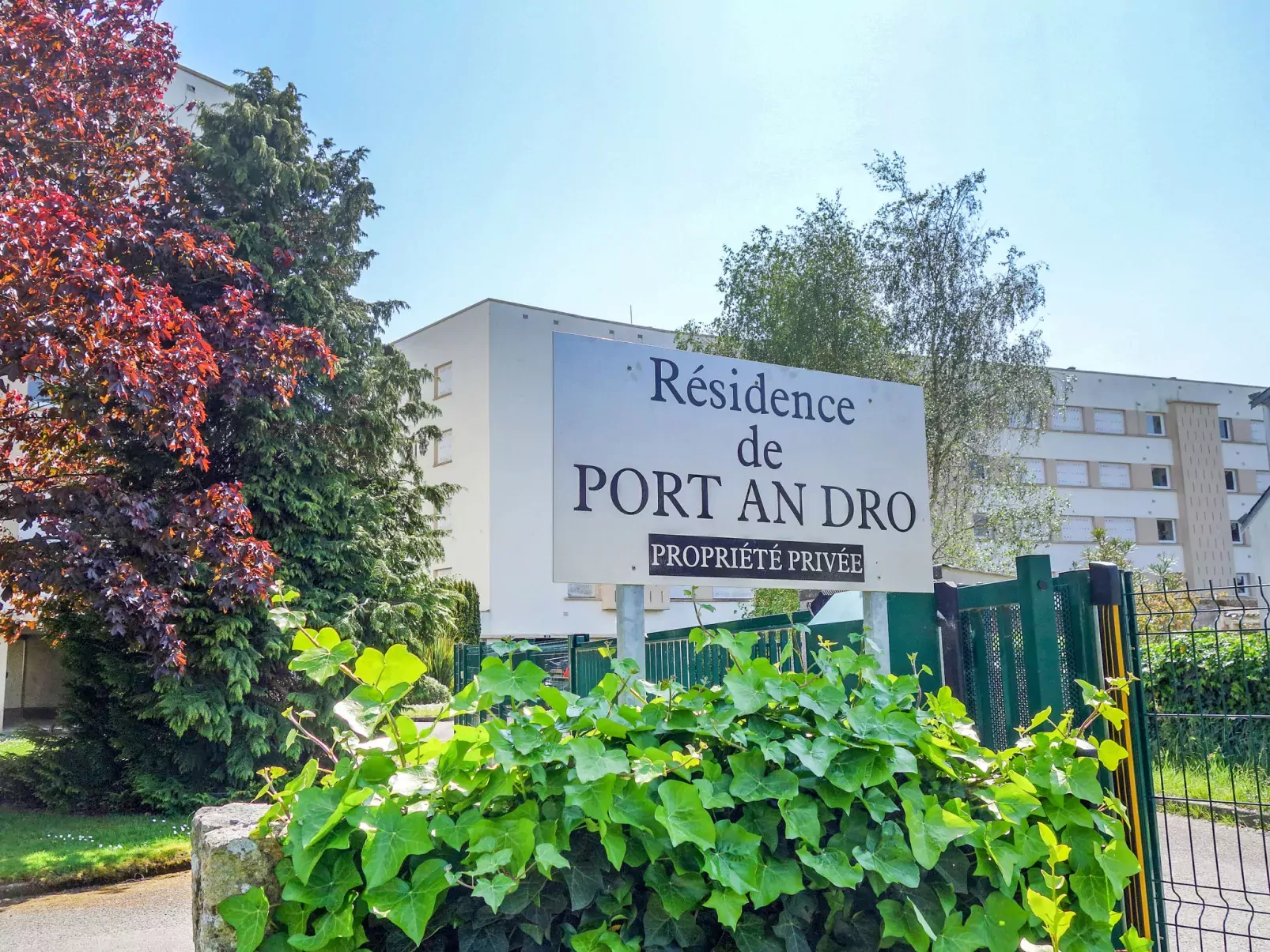 Port An Dro-Outside