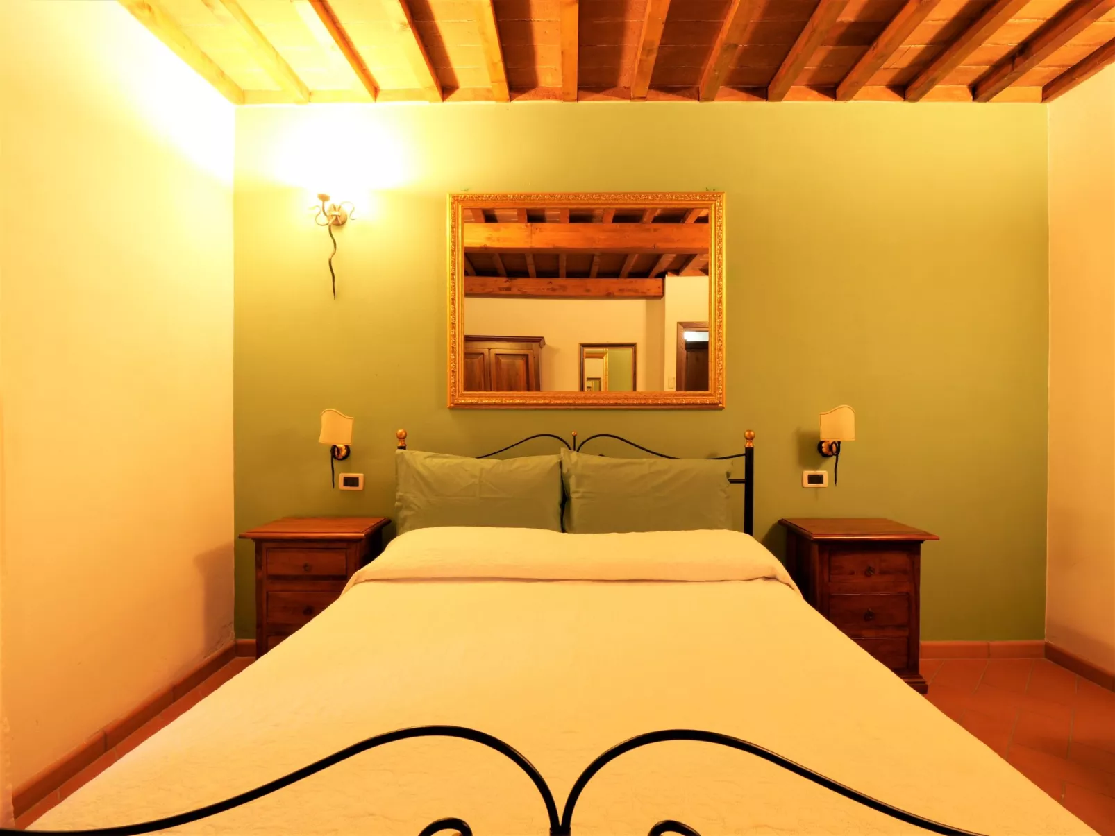 Il Lago-Inside