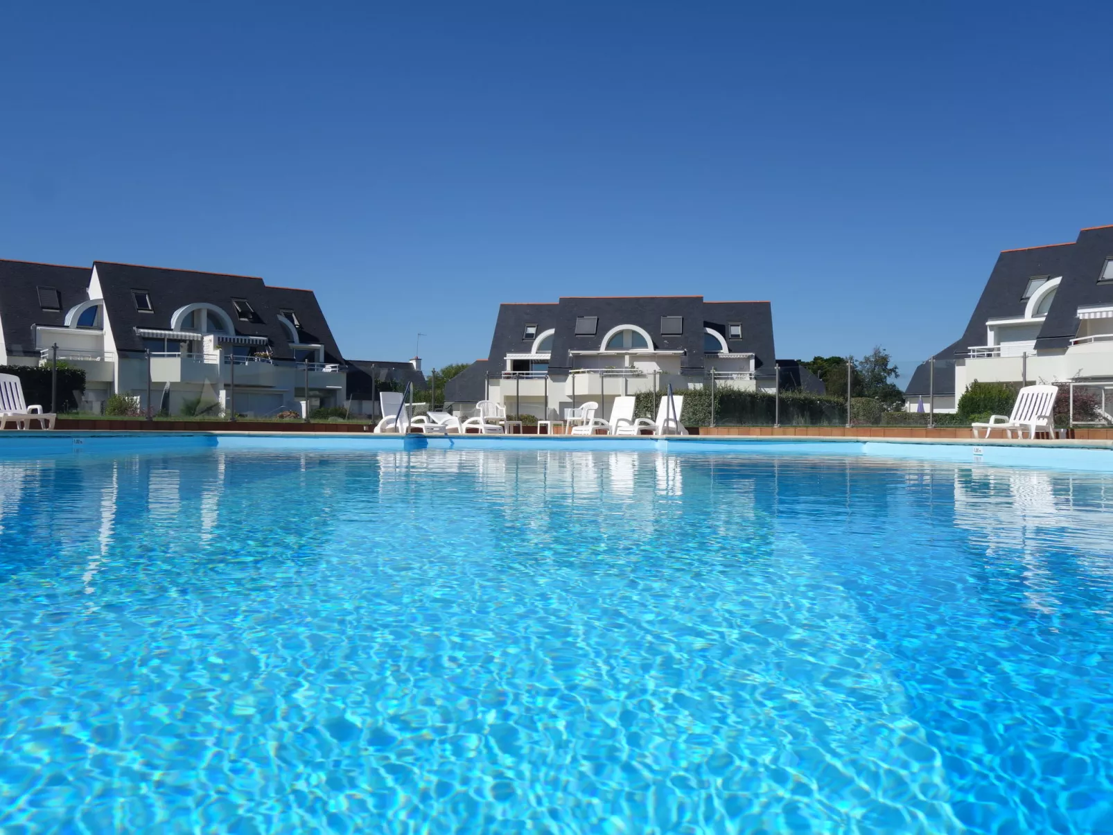 Domaine des Tadornes-Outside