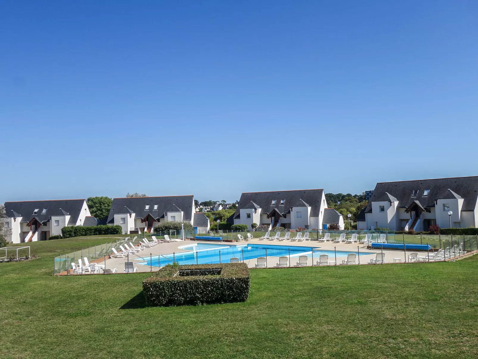 Domaine des Tadornes-Outside