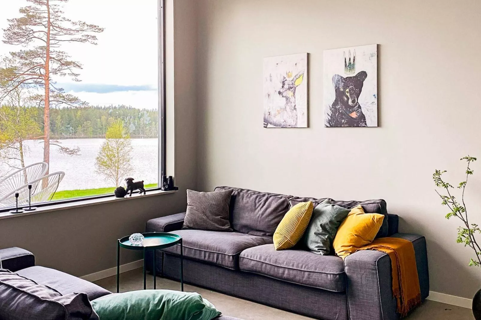 Modern Lakeside Retreat-By Traum-Indoor