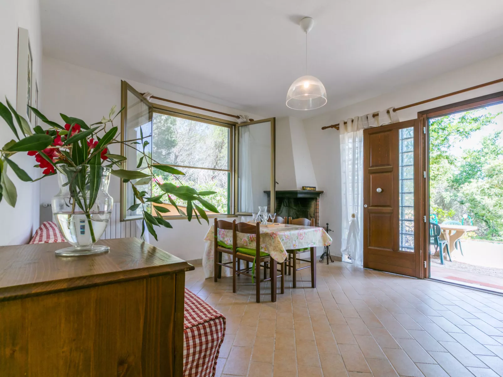 Villa Le Querce-Inside