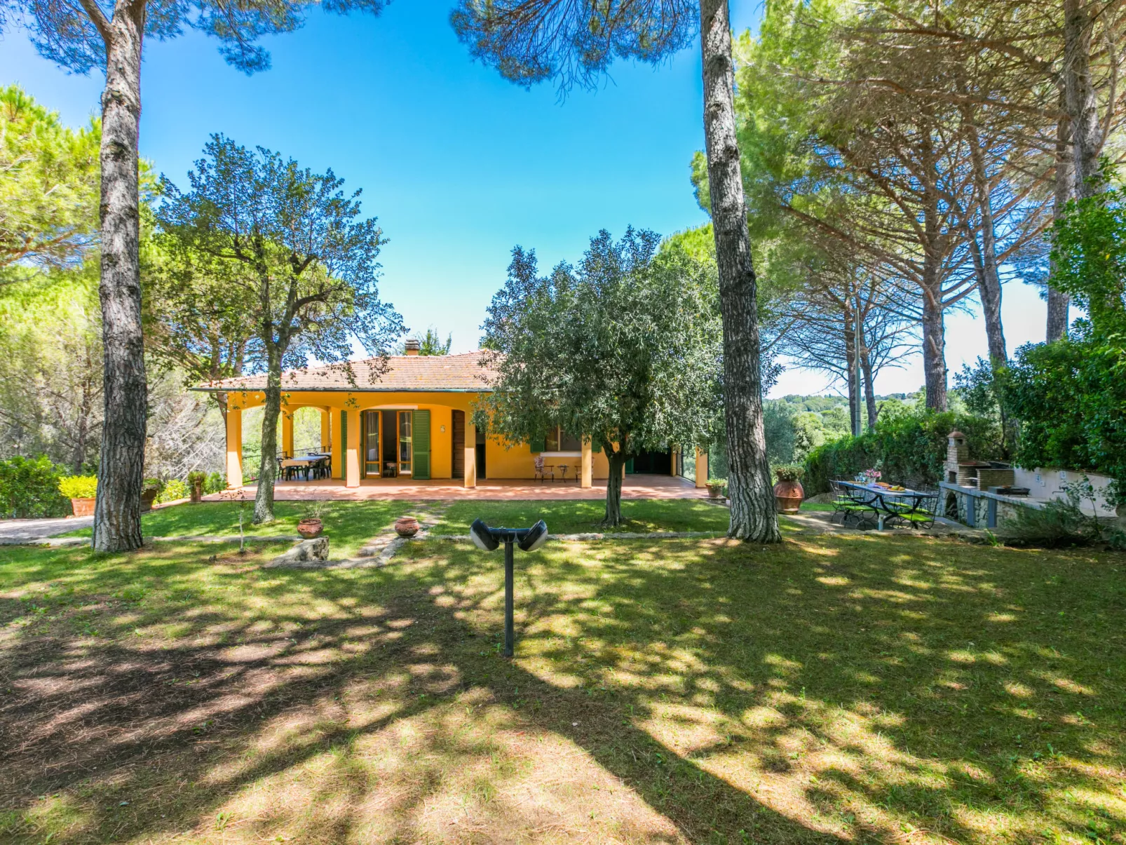Villa Le Querce-Outside