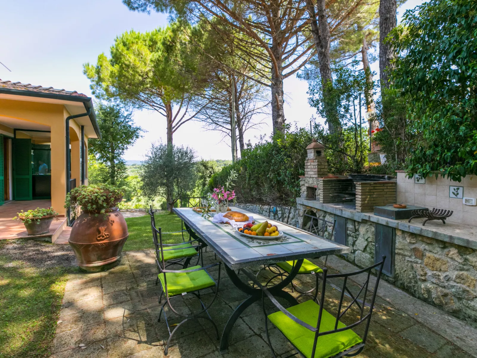 Villa Le Querce-Outside