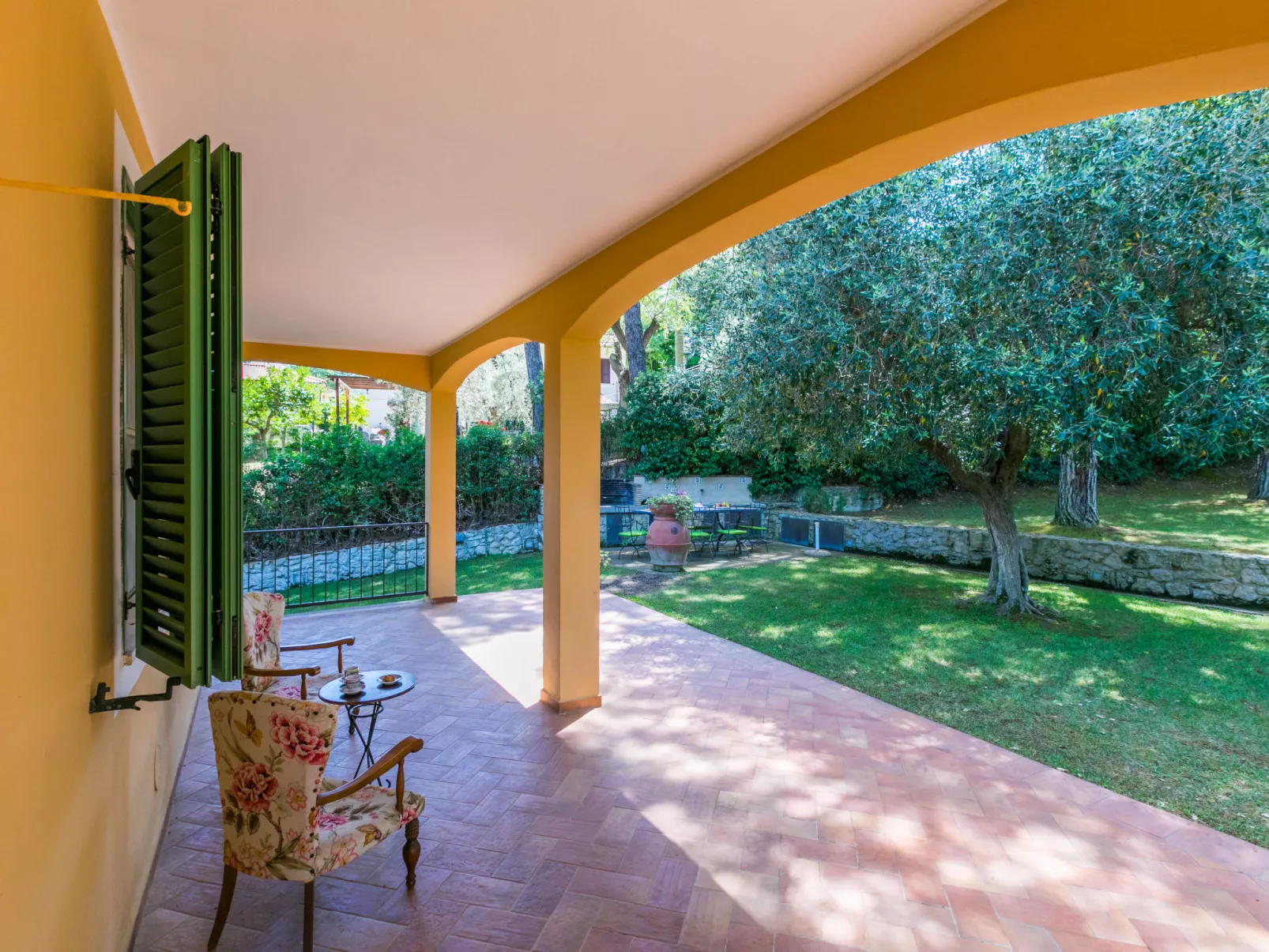 Villa Le Querce-Outside
