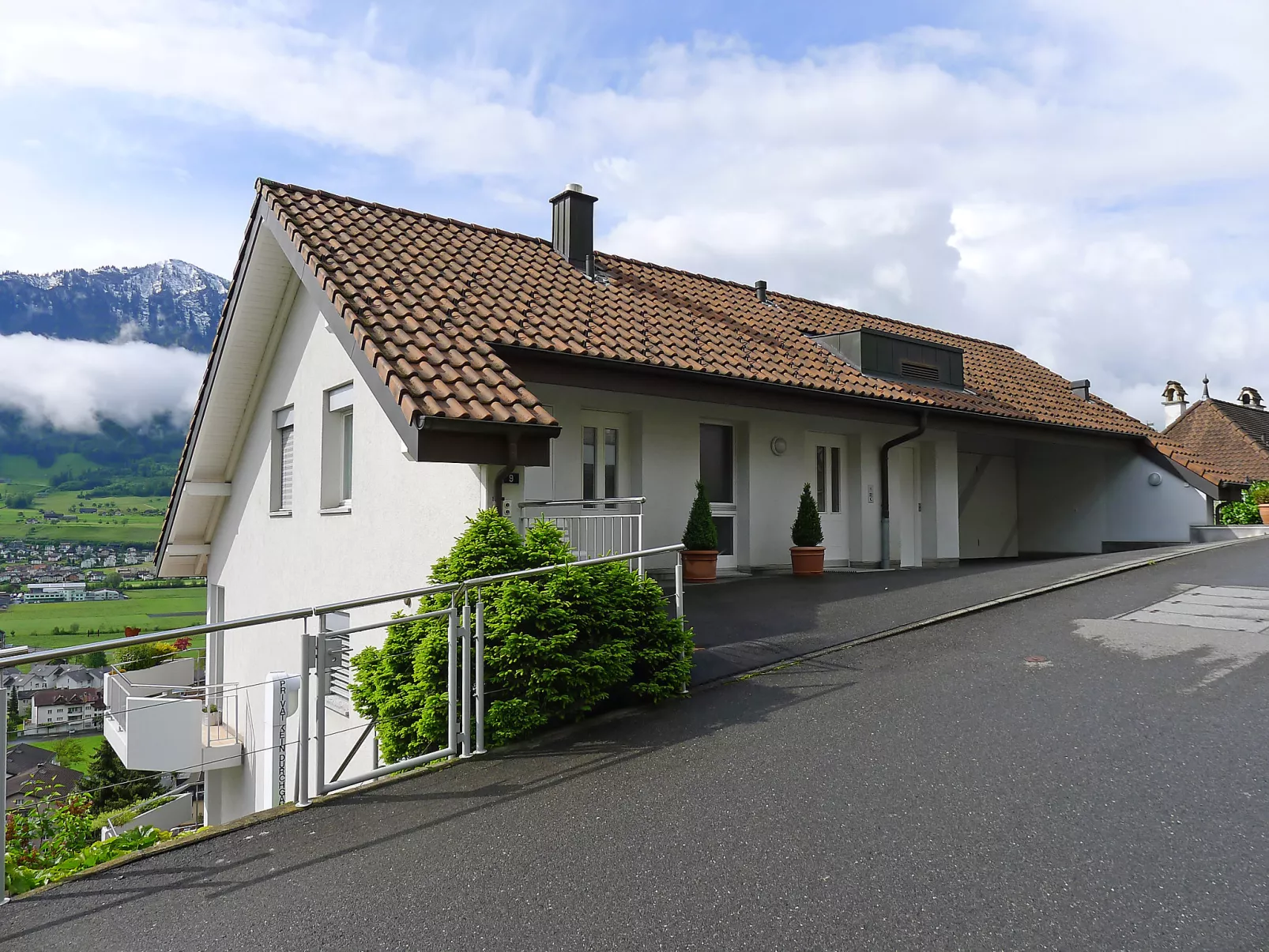 Hegglistrasse 9-Outside
