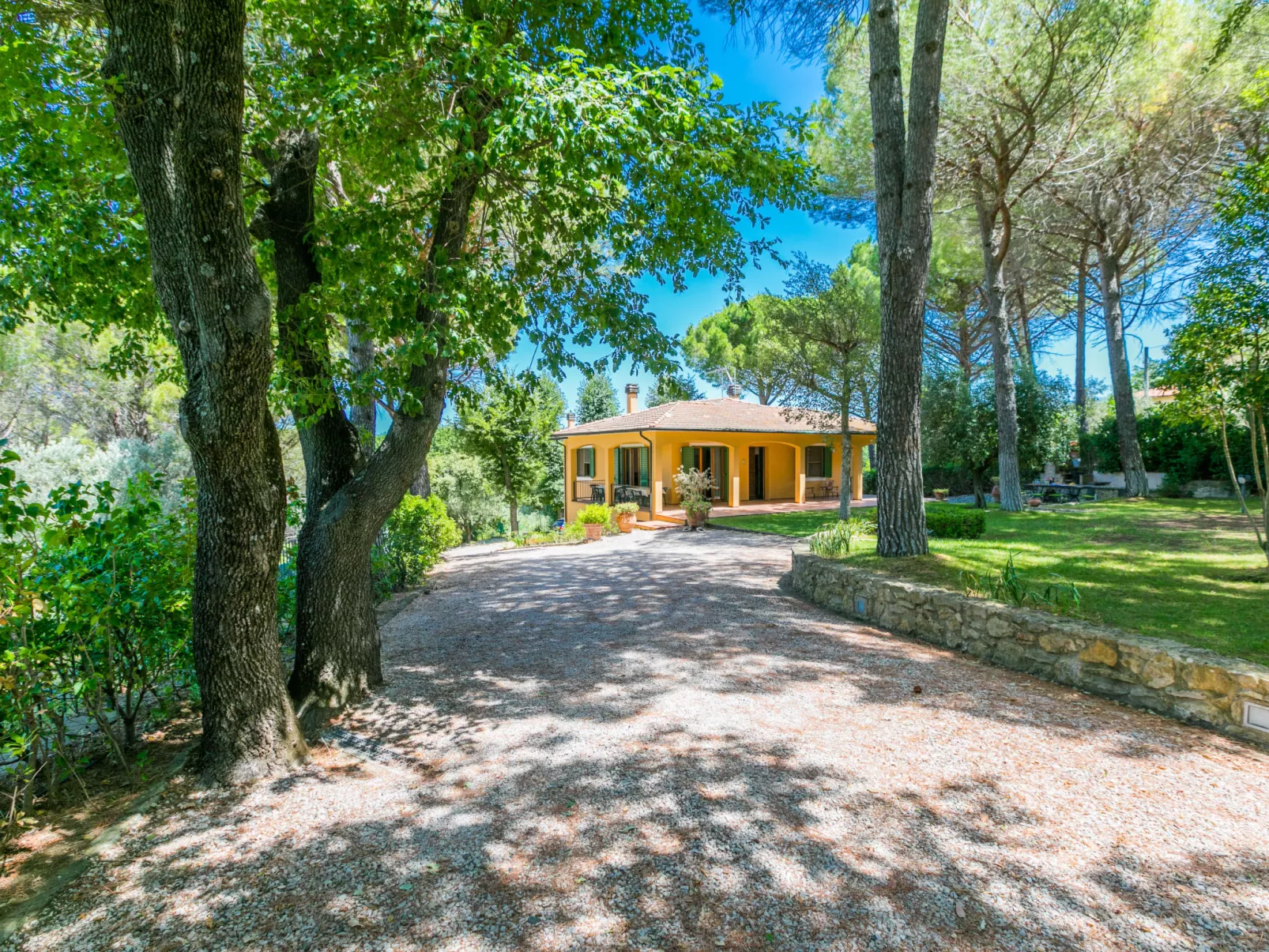 Villa Le Querce-Outside