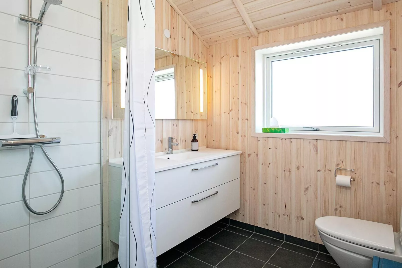 7 person holiday home in Faaborg-Indoor