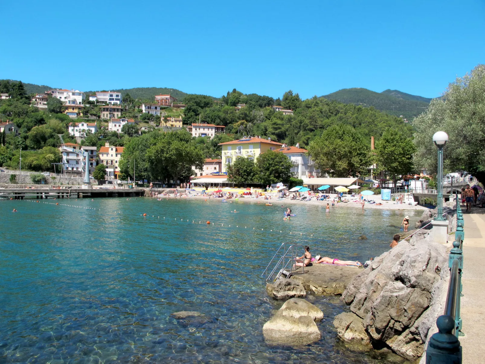 Teodora-Area