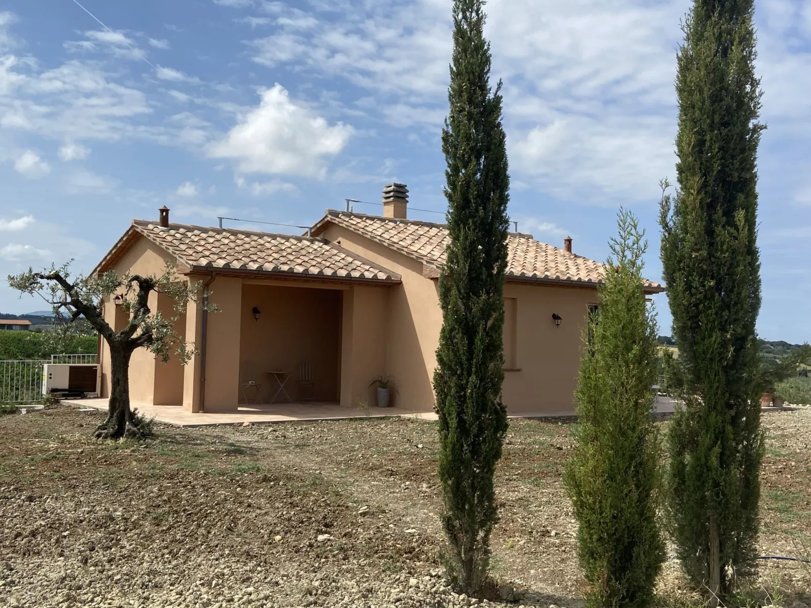 Il Fienile-Outside