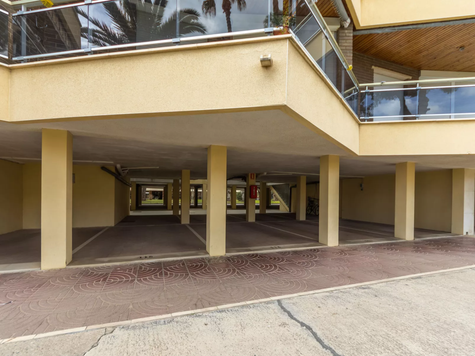 Sol España-Draußen