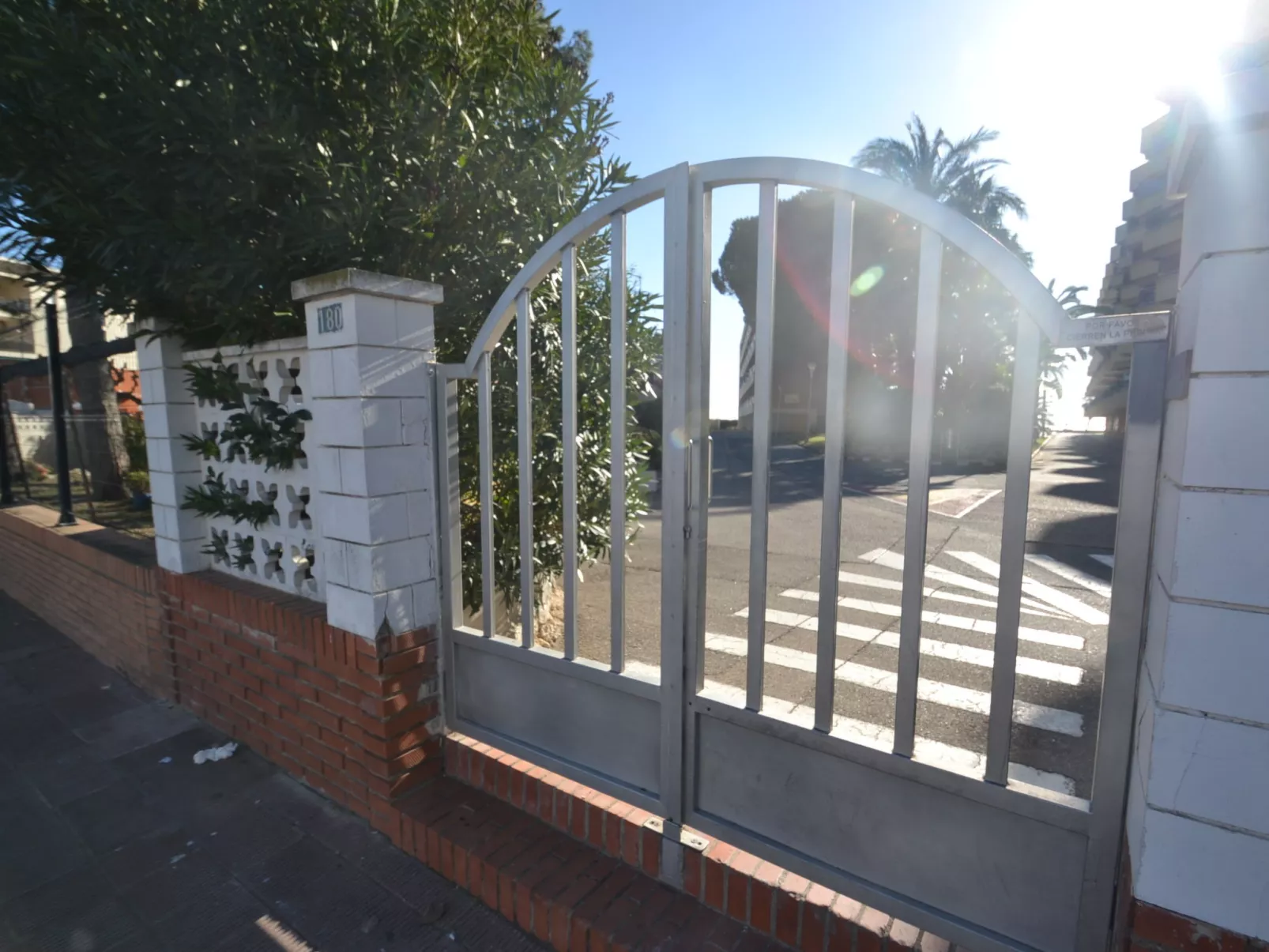 Sol España-Draußen