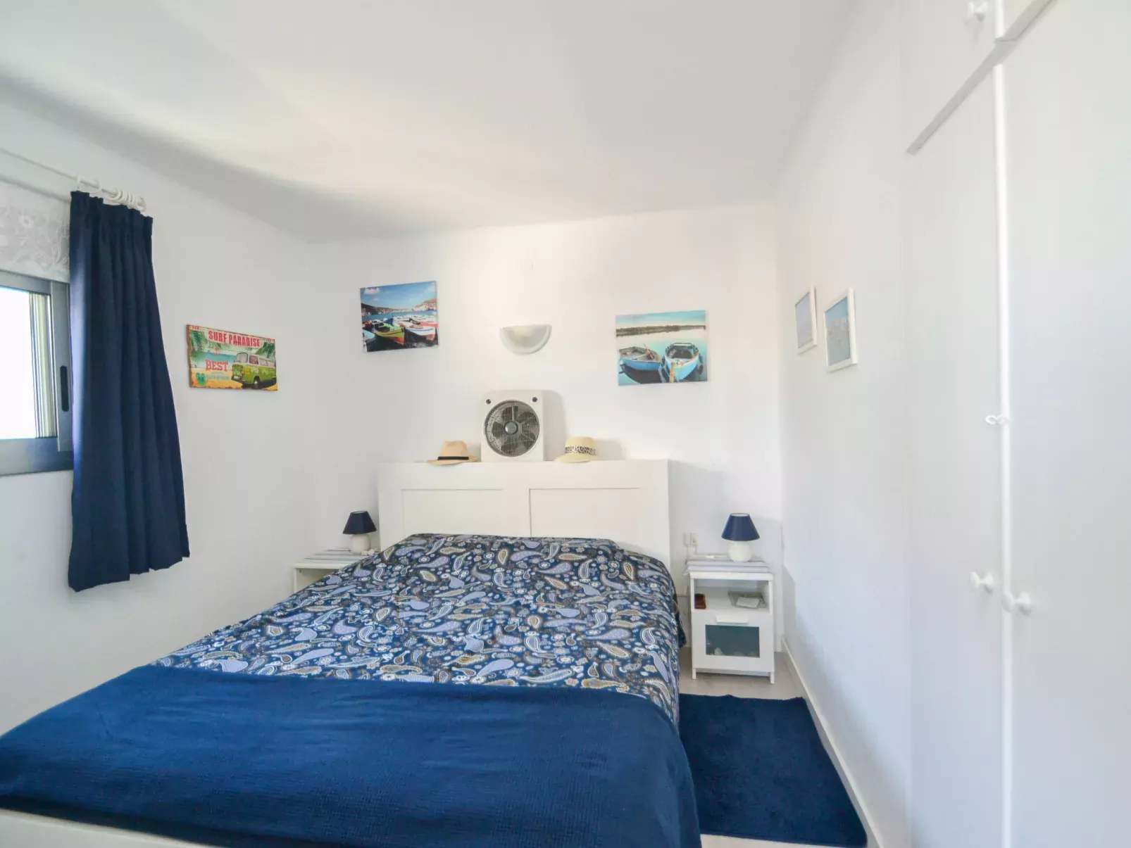 Layes Cambrils-Inside