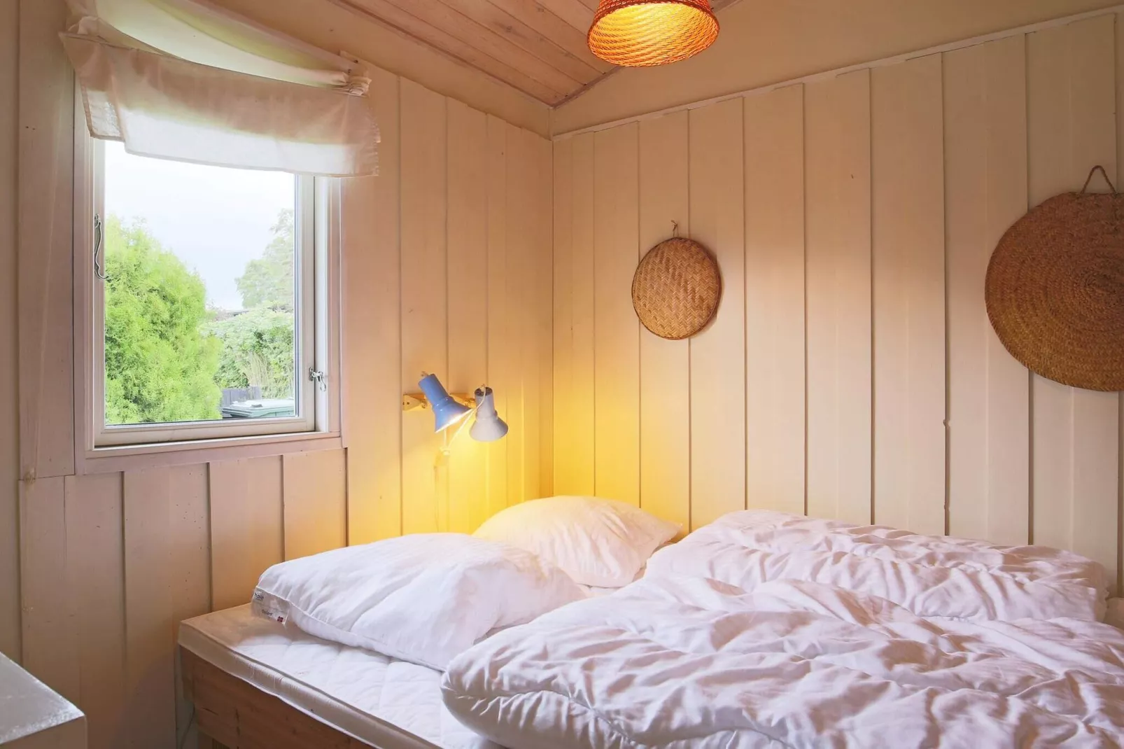 Seaside Serenity at Lumsas Retreat-By Traum-Indoor