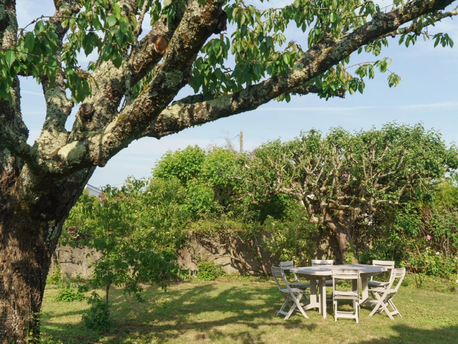Villa de la Grosse Pierre-Outside