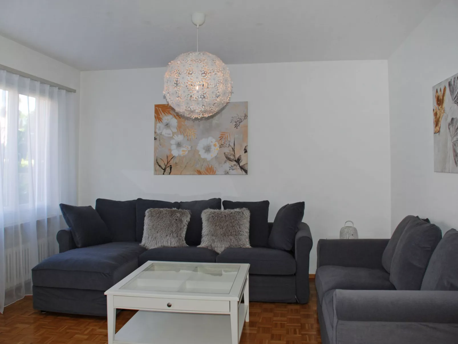 Large Suite-Inside