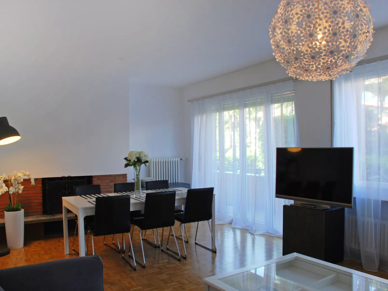 Large Suite-Inside