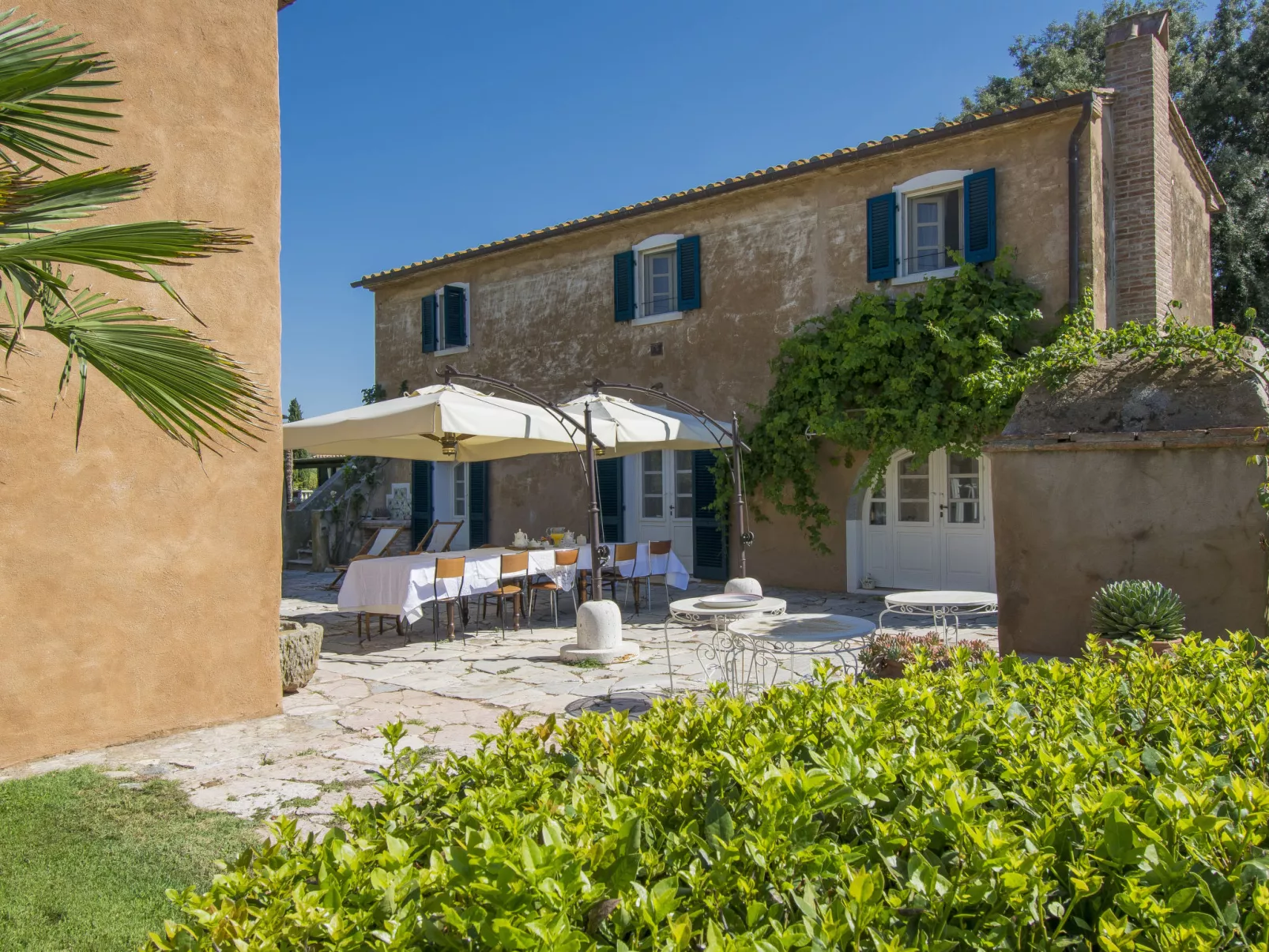 Villa delle Stelle-Outside