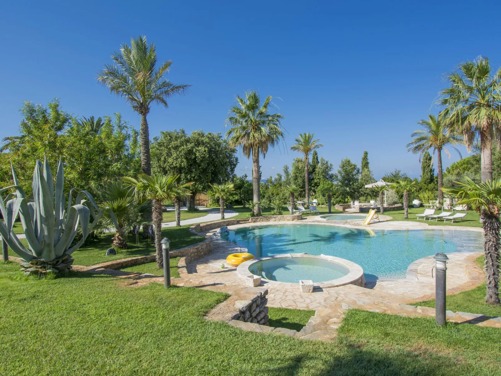 Villa delle Stelle-Outside