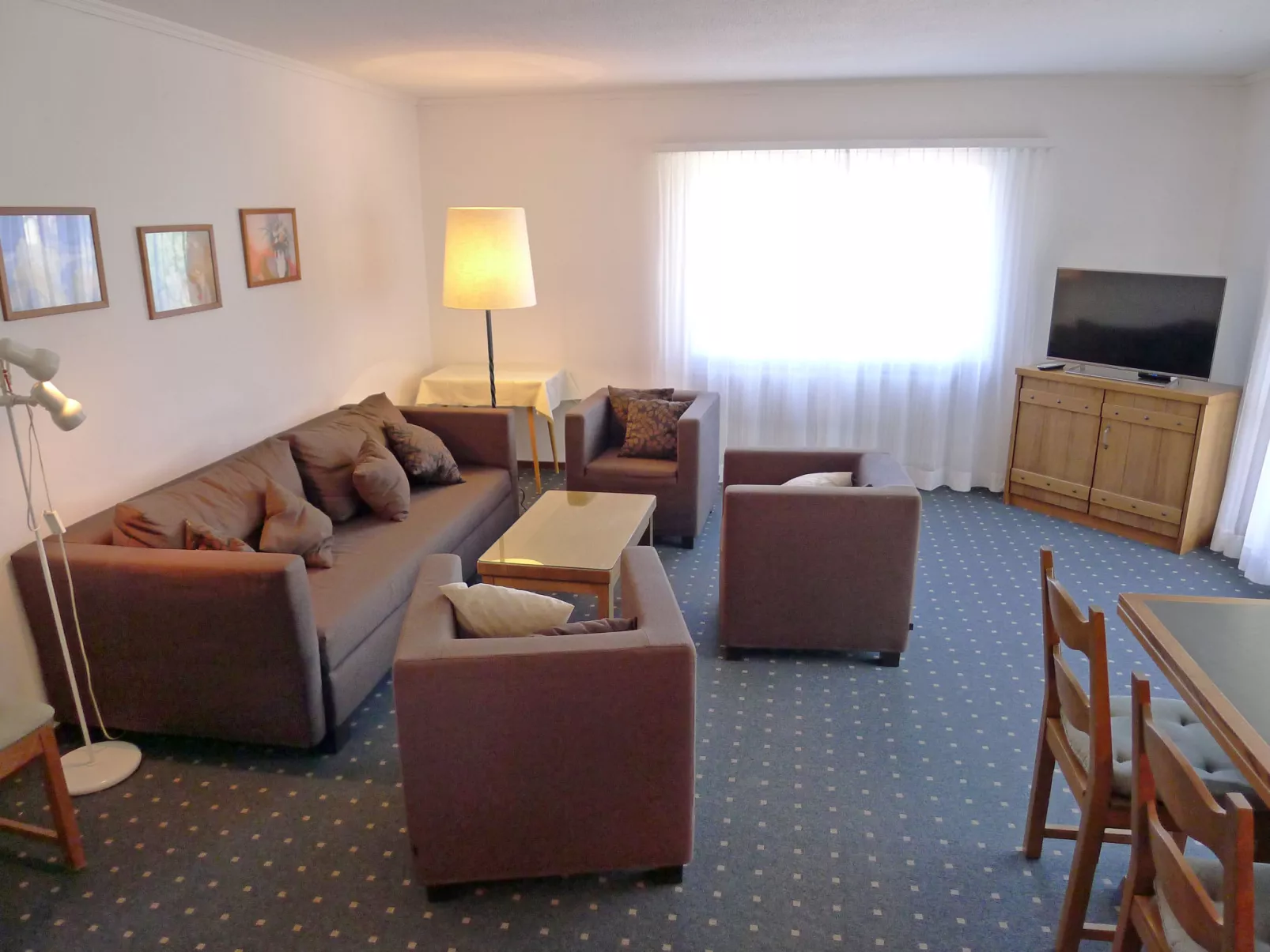 Apt. 13-Inside