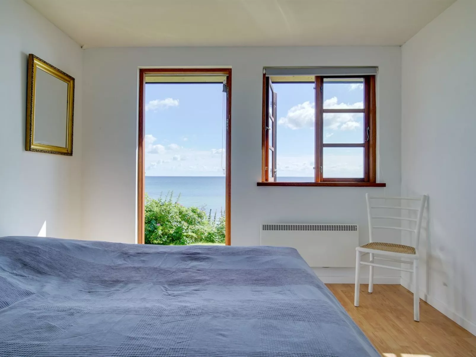 "Botmar" - 10m from the sea-Inside
