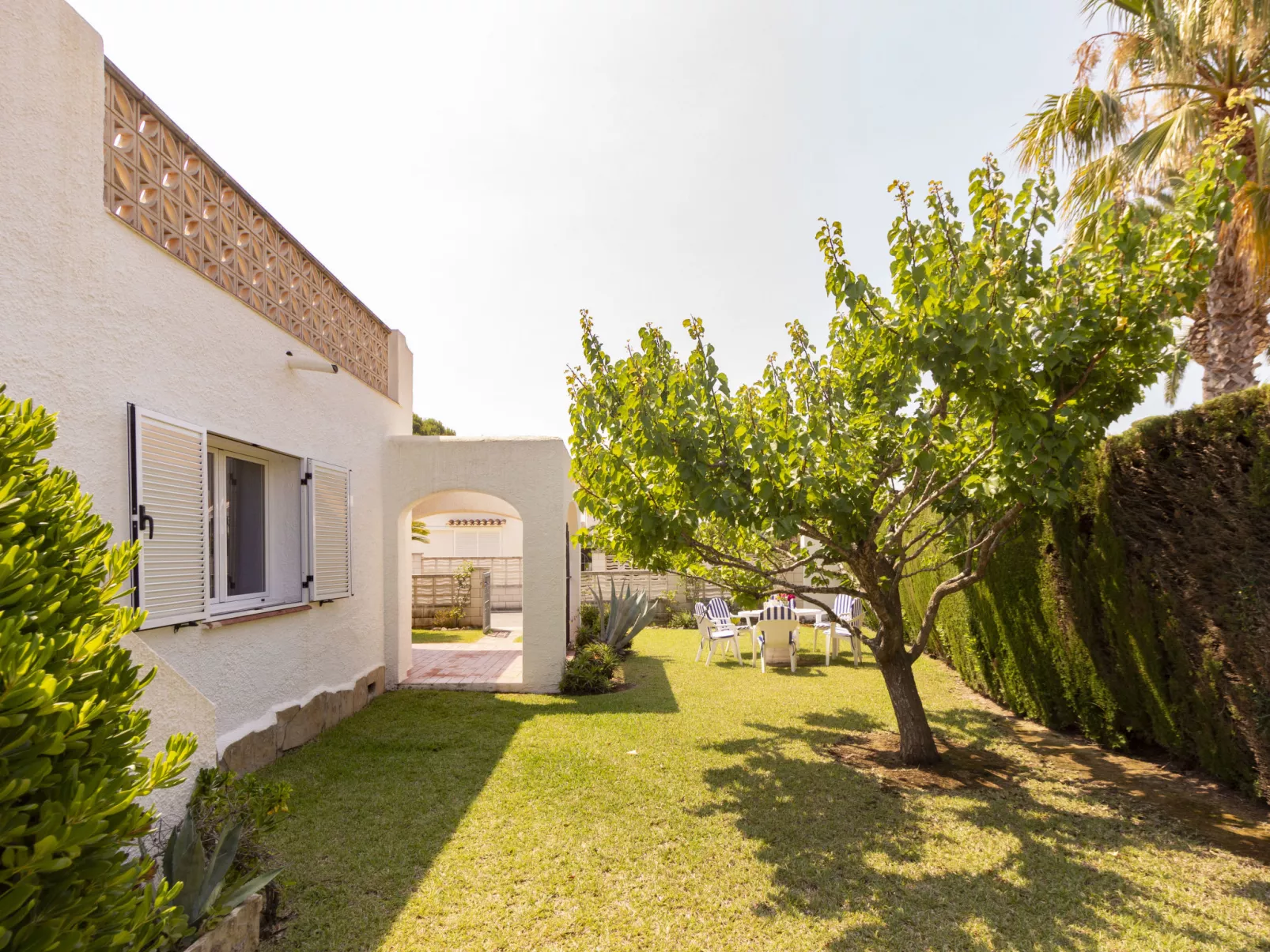 Villa Karoline-Outside