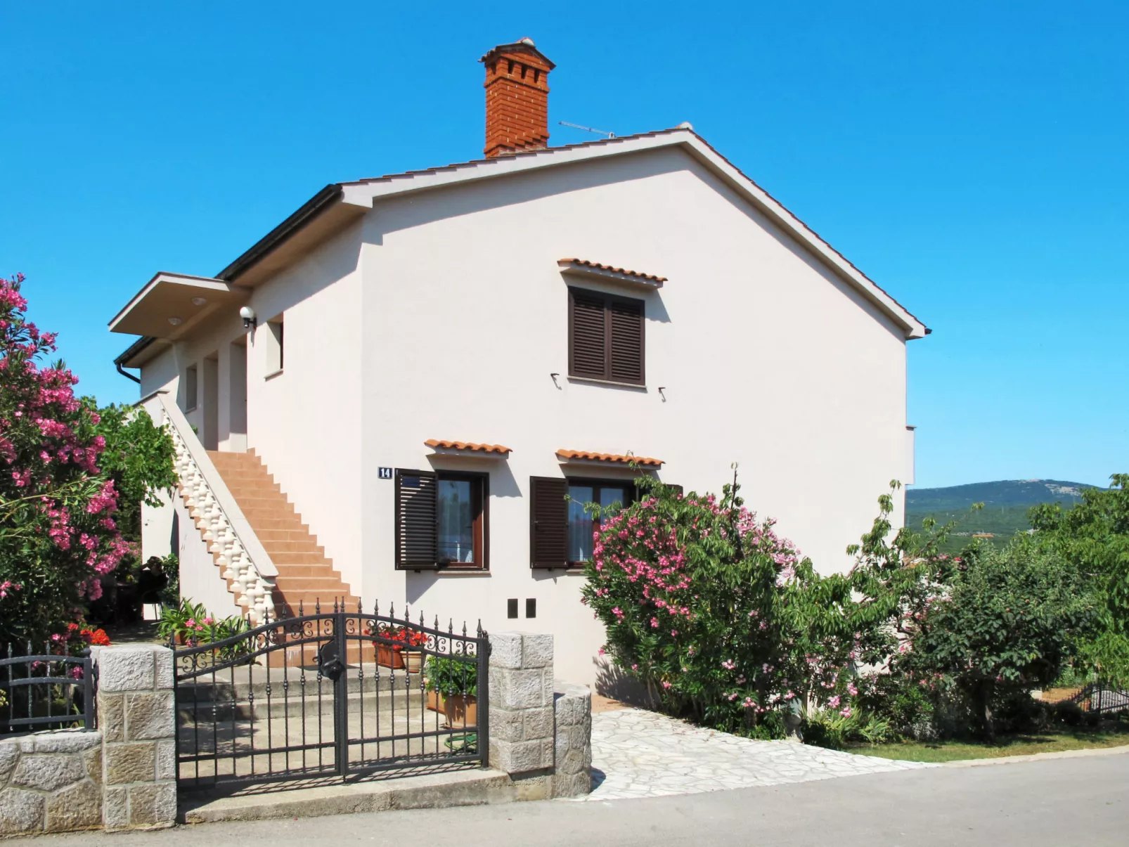 Rosić (KRK217)-Outside