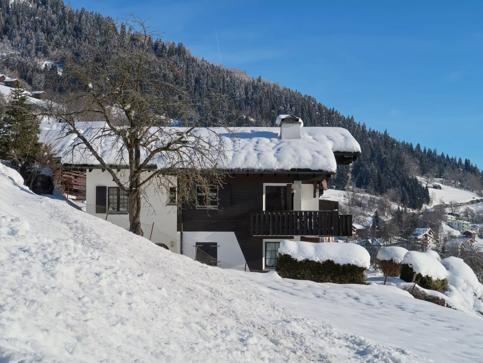 Wohnung Nr.2-Draußen