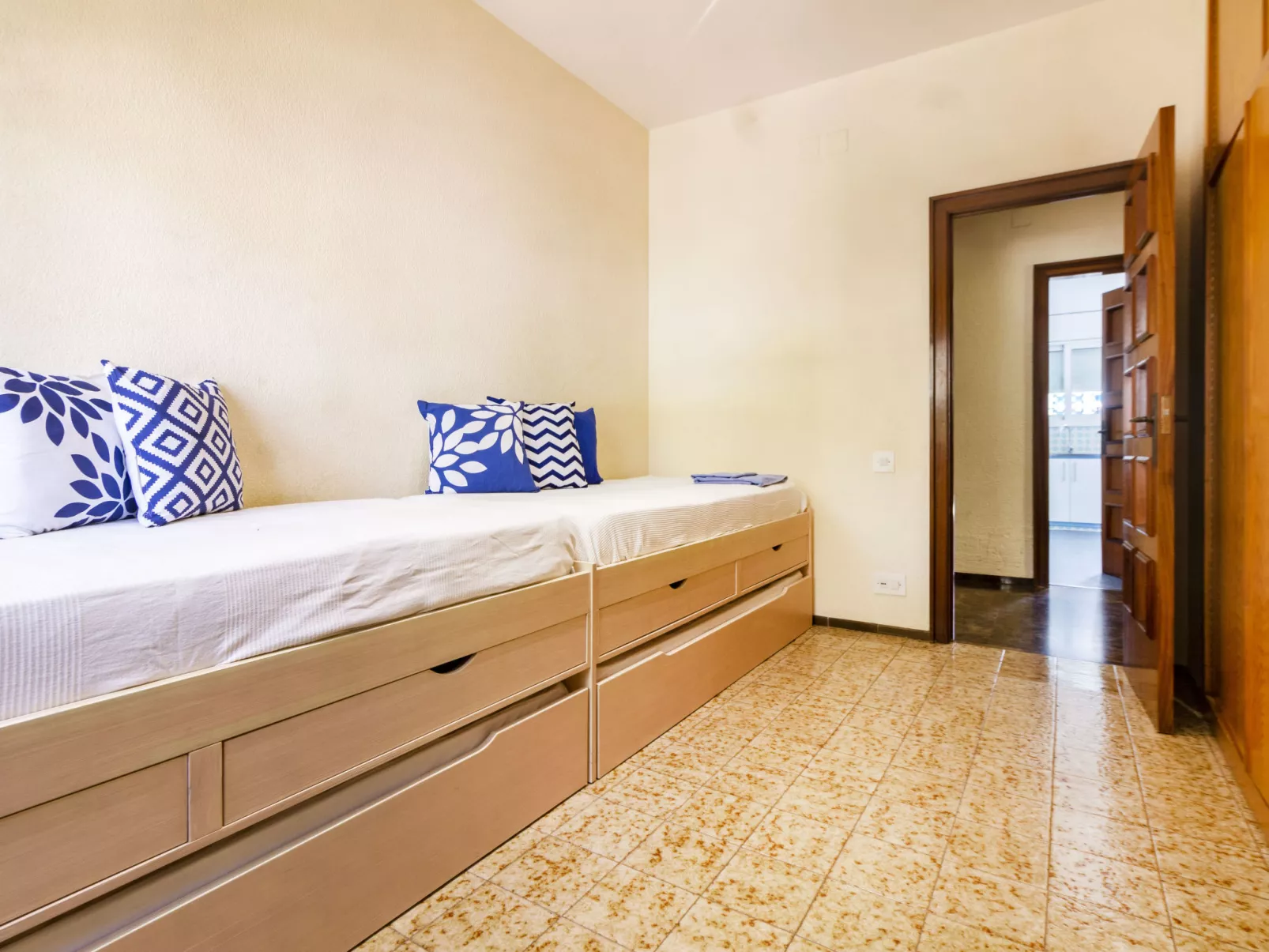 Villa Esplai-Inside