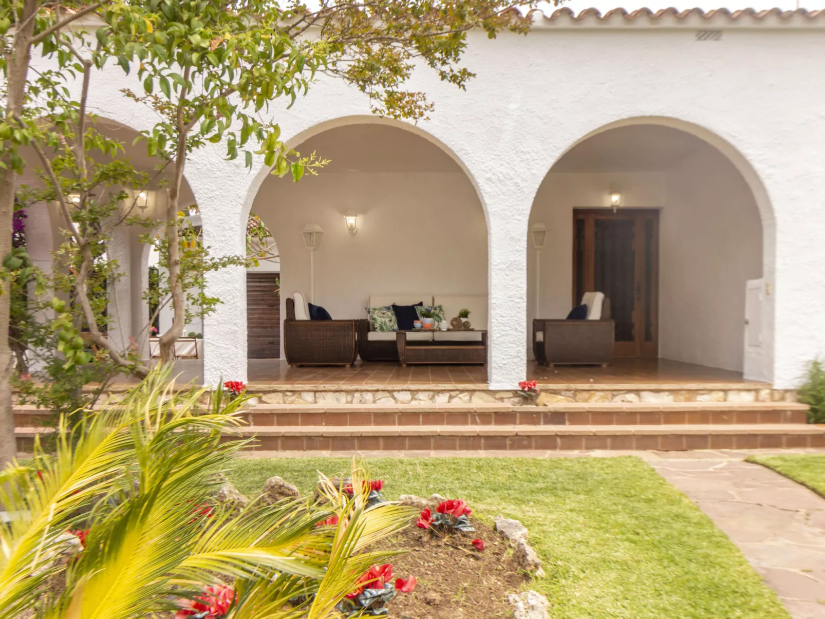 Villa Esplai-Outside