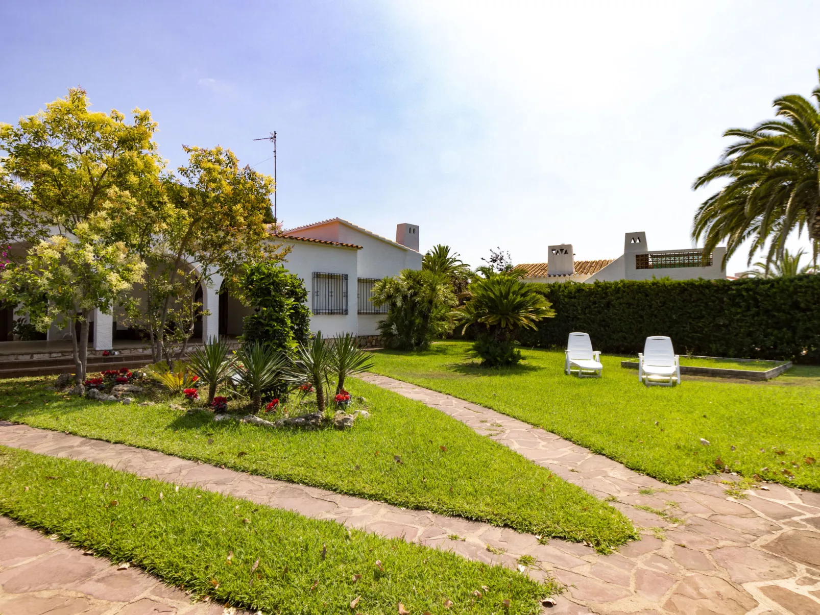 Villa Esplai-Outside
