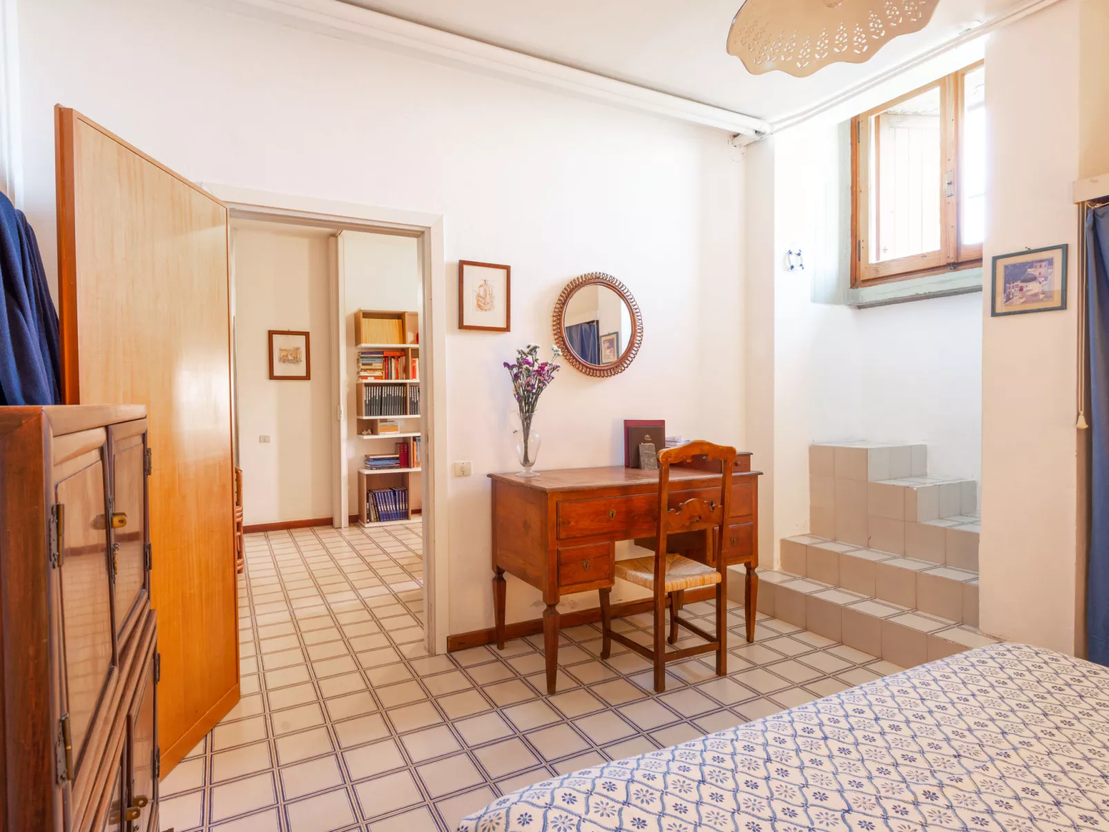 Villa Giuliana-Inside