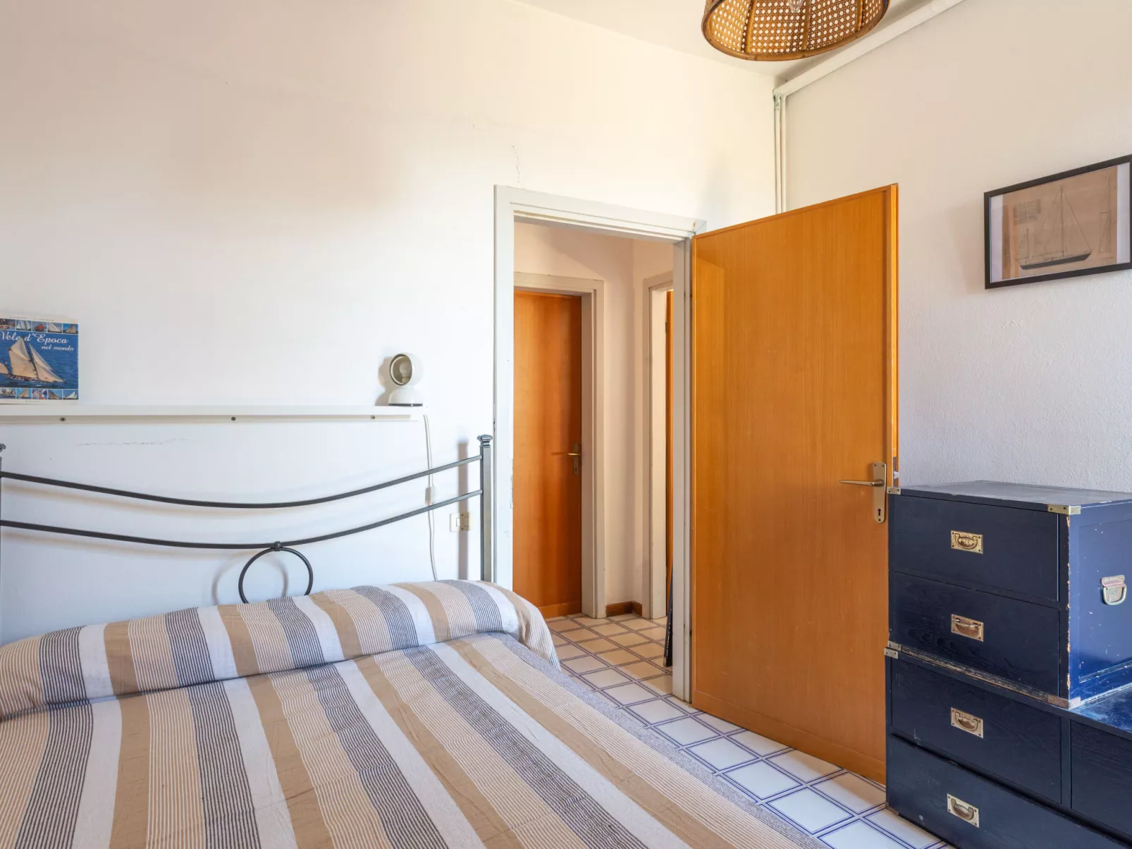 Villa Giuliana-Inside