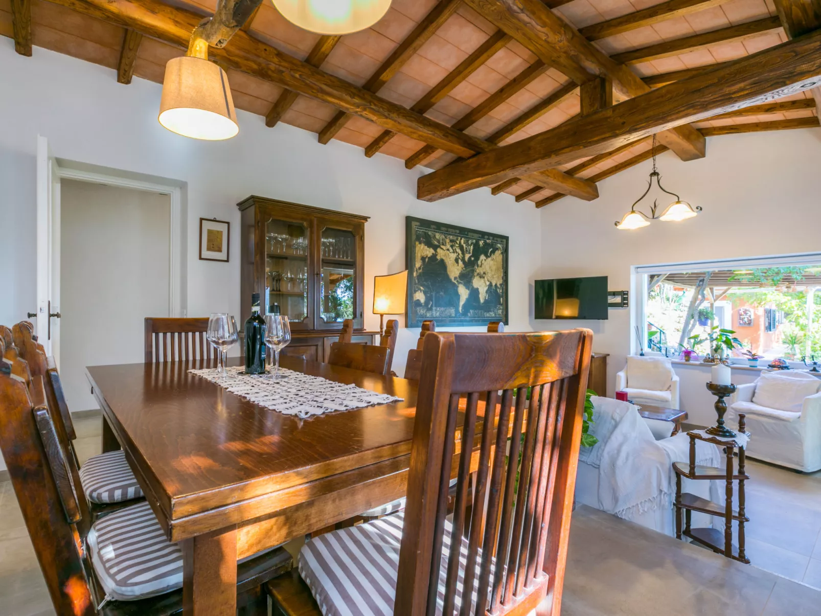 La Tordara-Inside