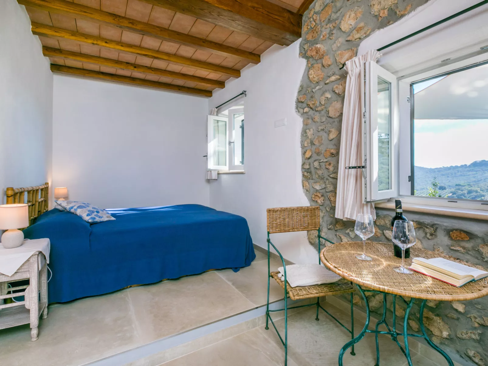 La Tordara-Inside