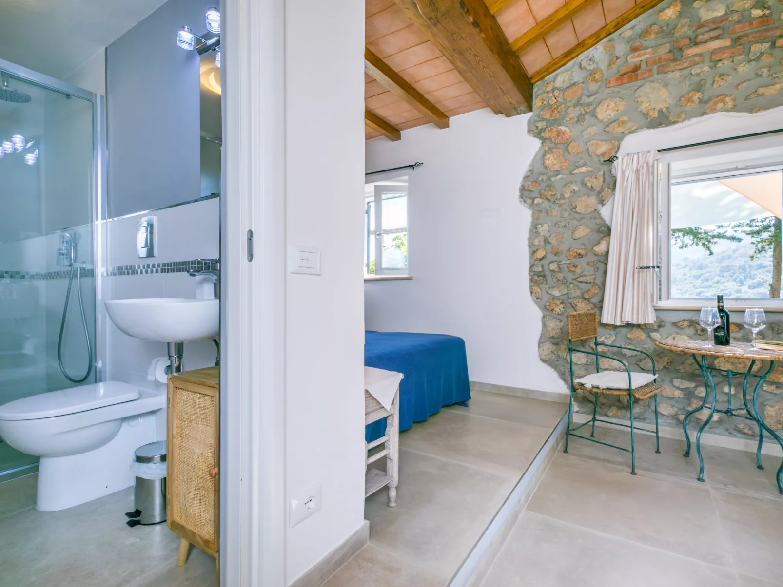 La Tordara-Inside