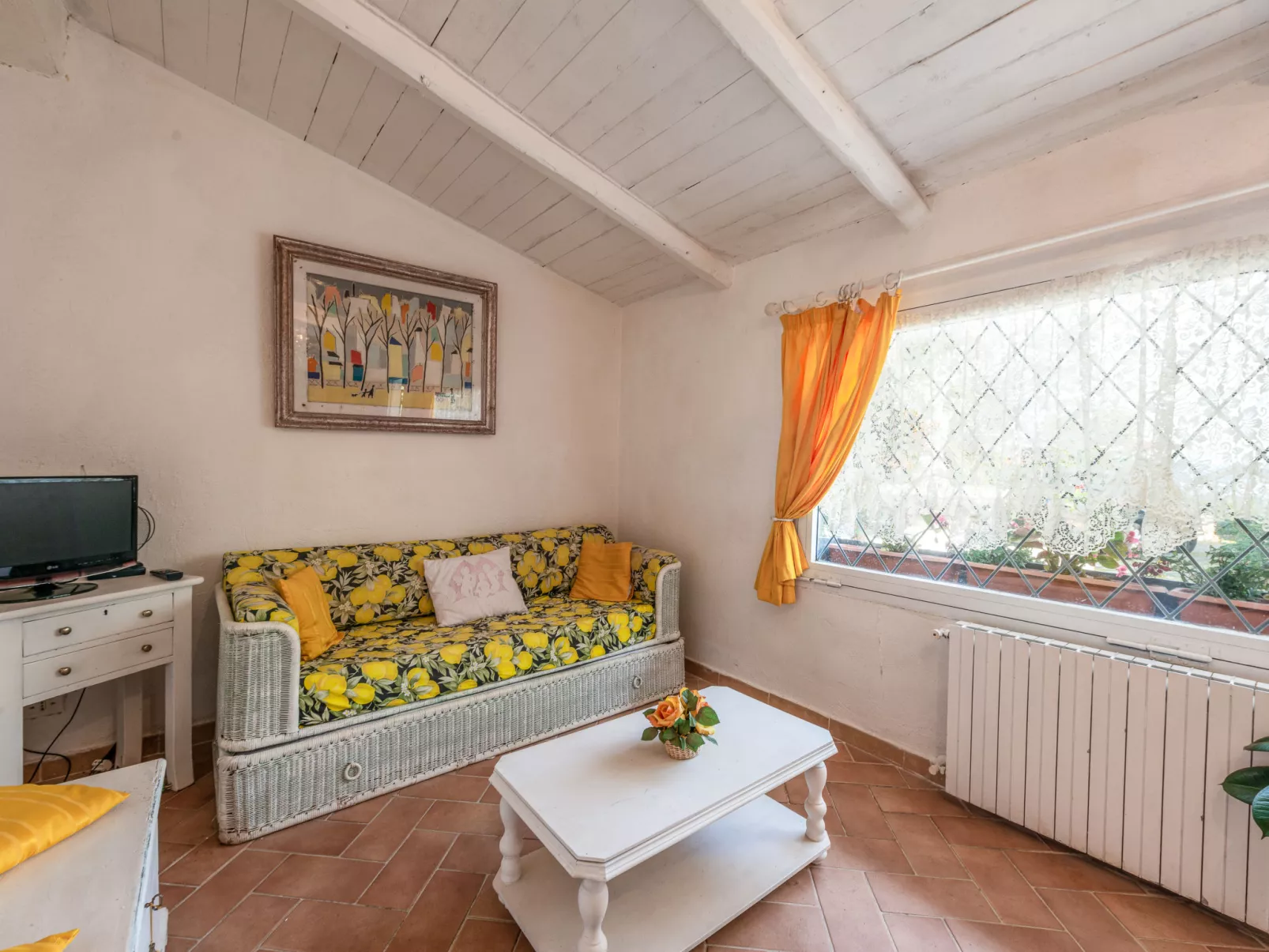 Rose Cottage-Inside