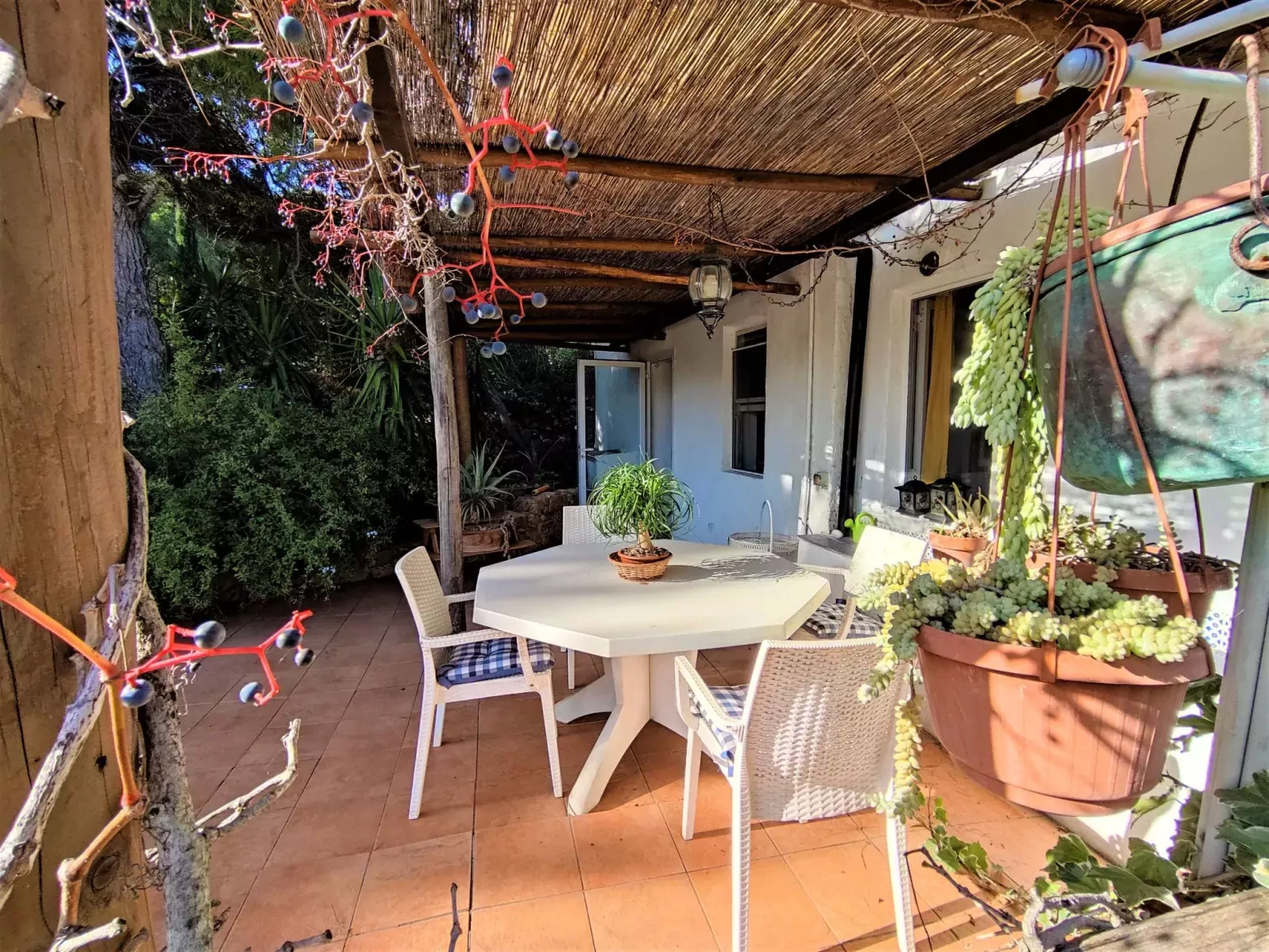 Rose Cottage-Outside