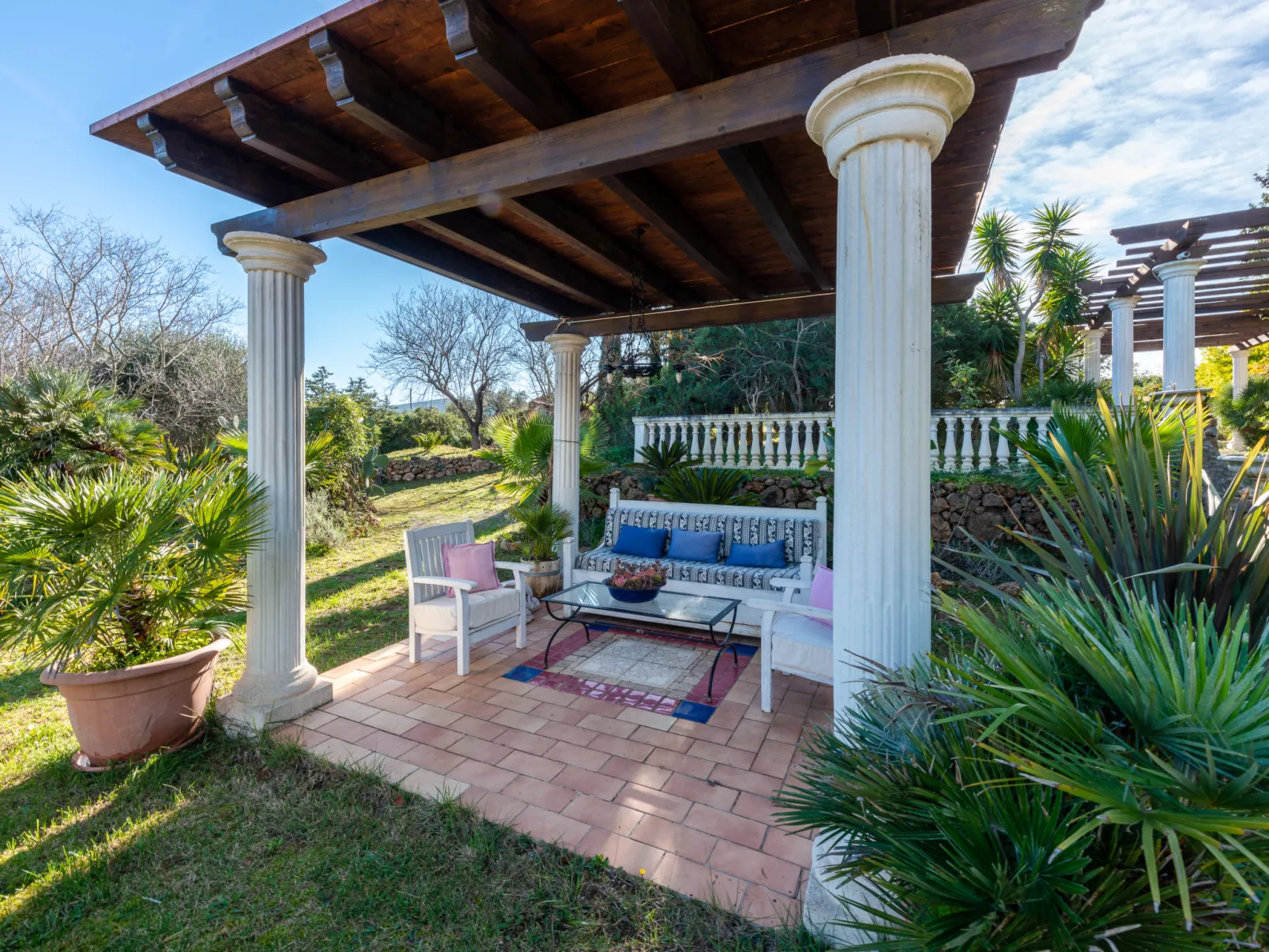Rose Cottage-Outside