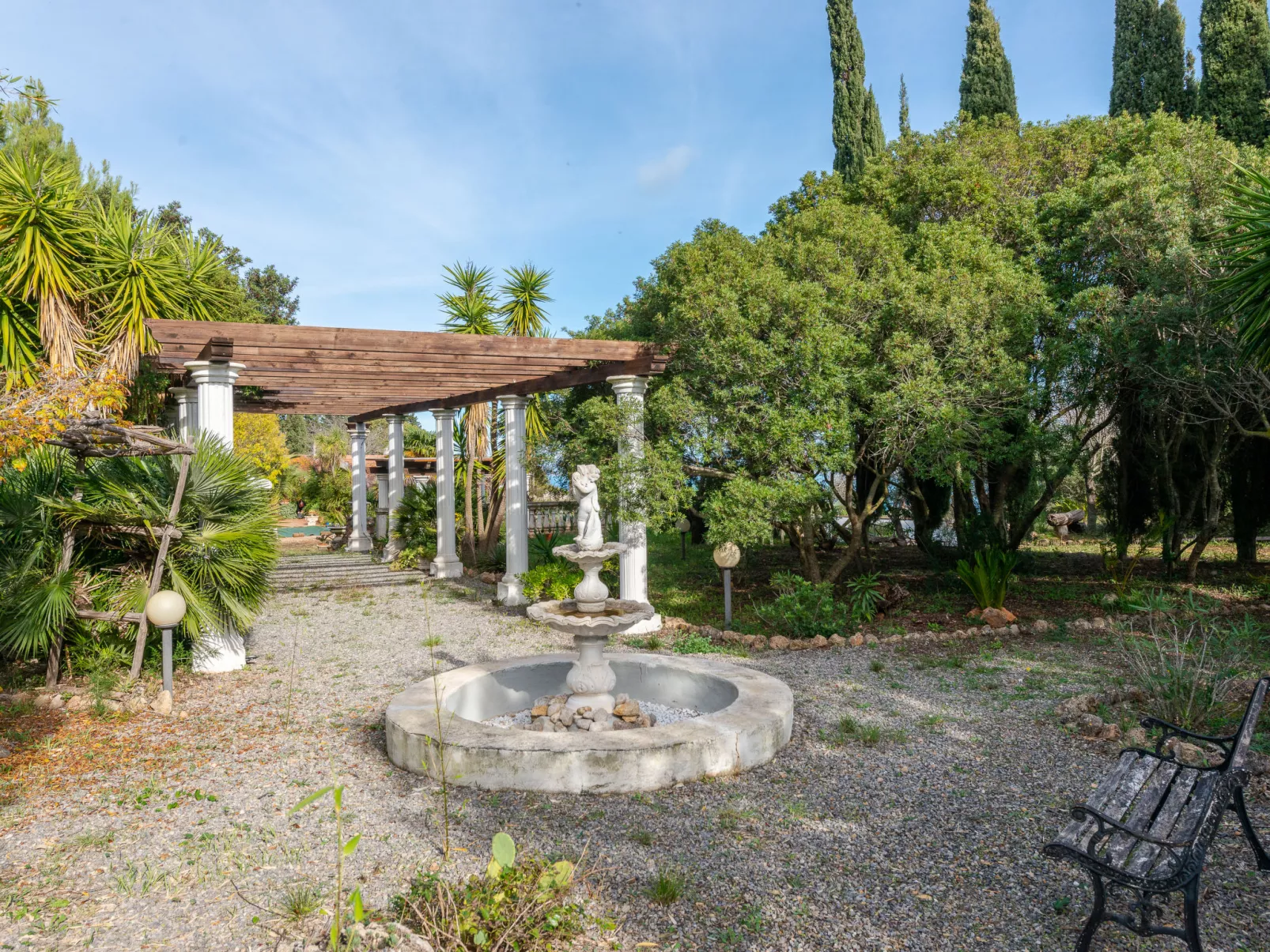 Rose Cottage-Outside